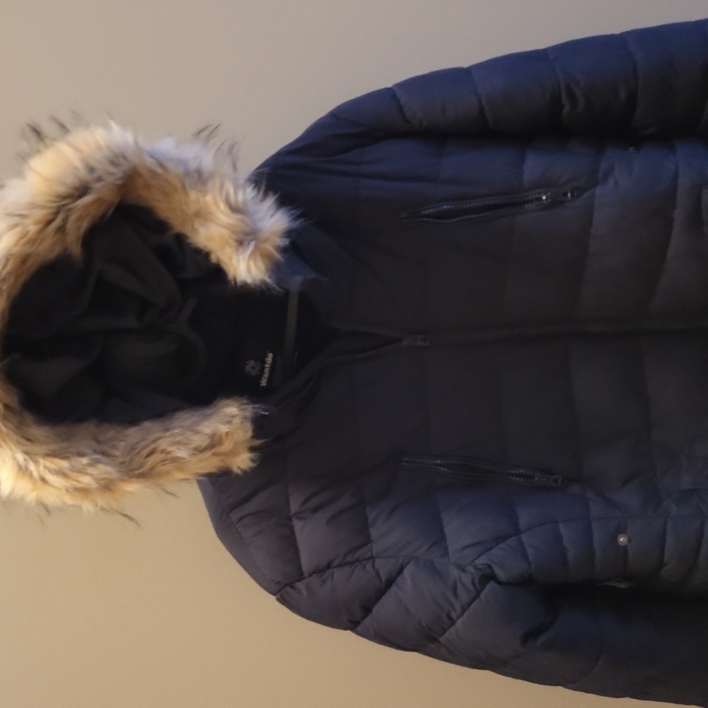 Women's Navy Puffer Jacket with Faux Fur Hood